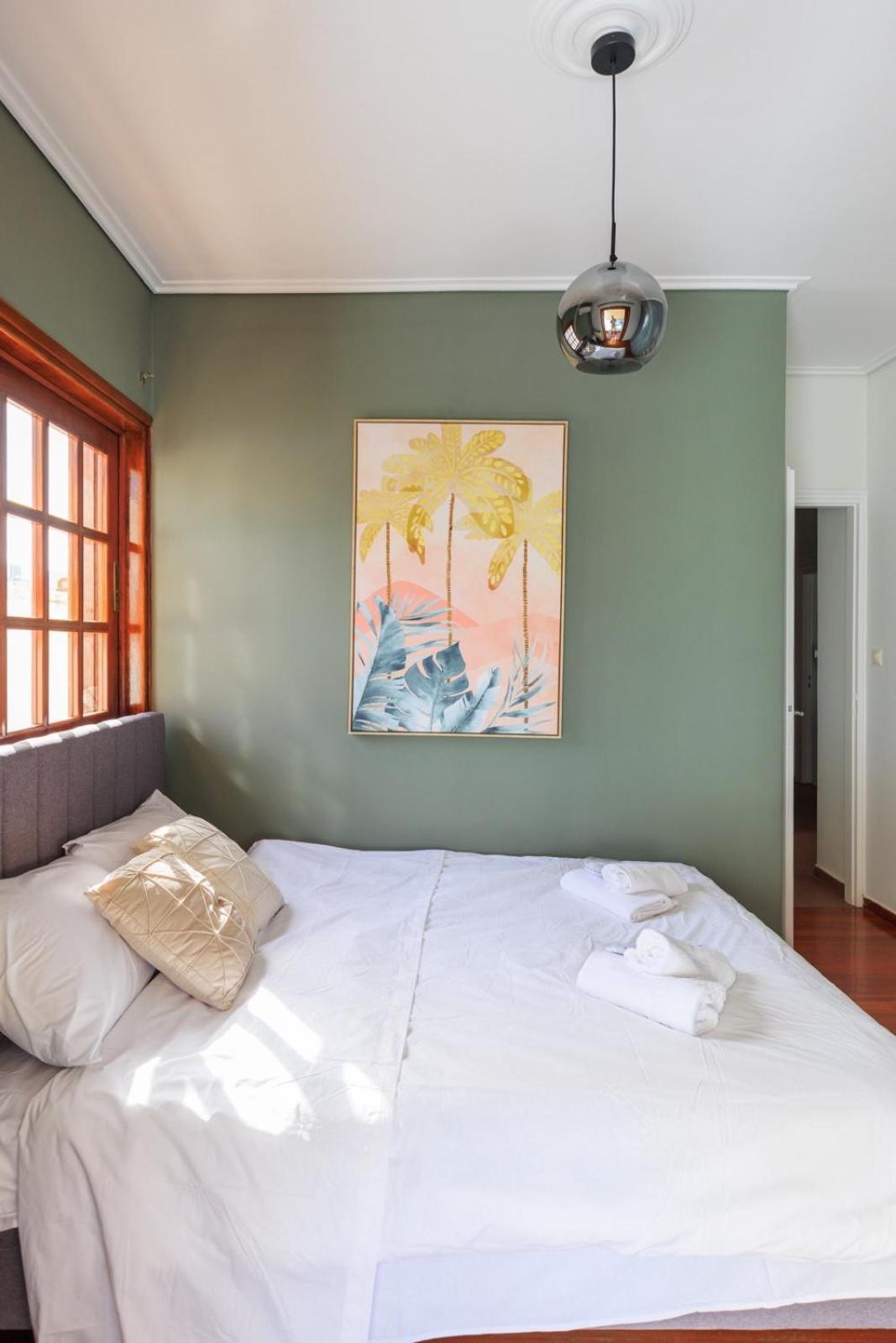 Aiolos Grand Super Lux Suite Kalamaki Alimos Near The Sea Ateny Zewnętrze zdjęcie